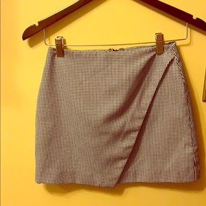 Forever 21 Checkered mini skort